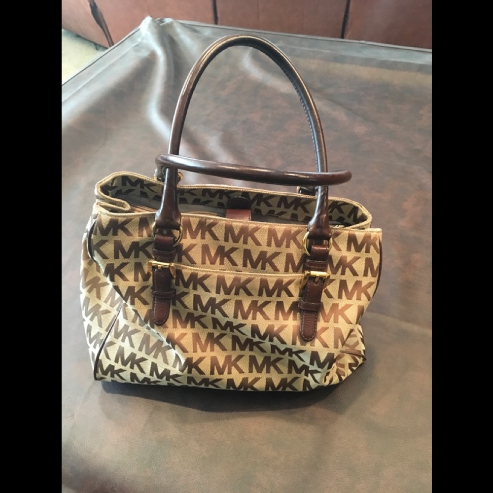 Michael Kors 👜